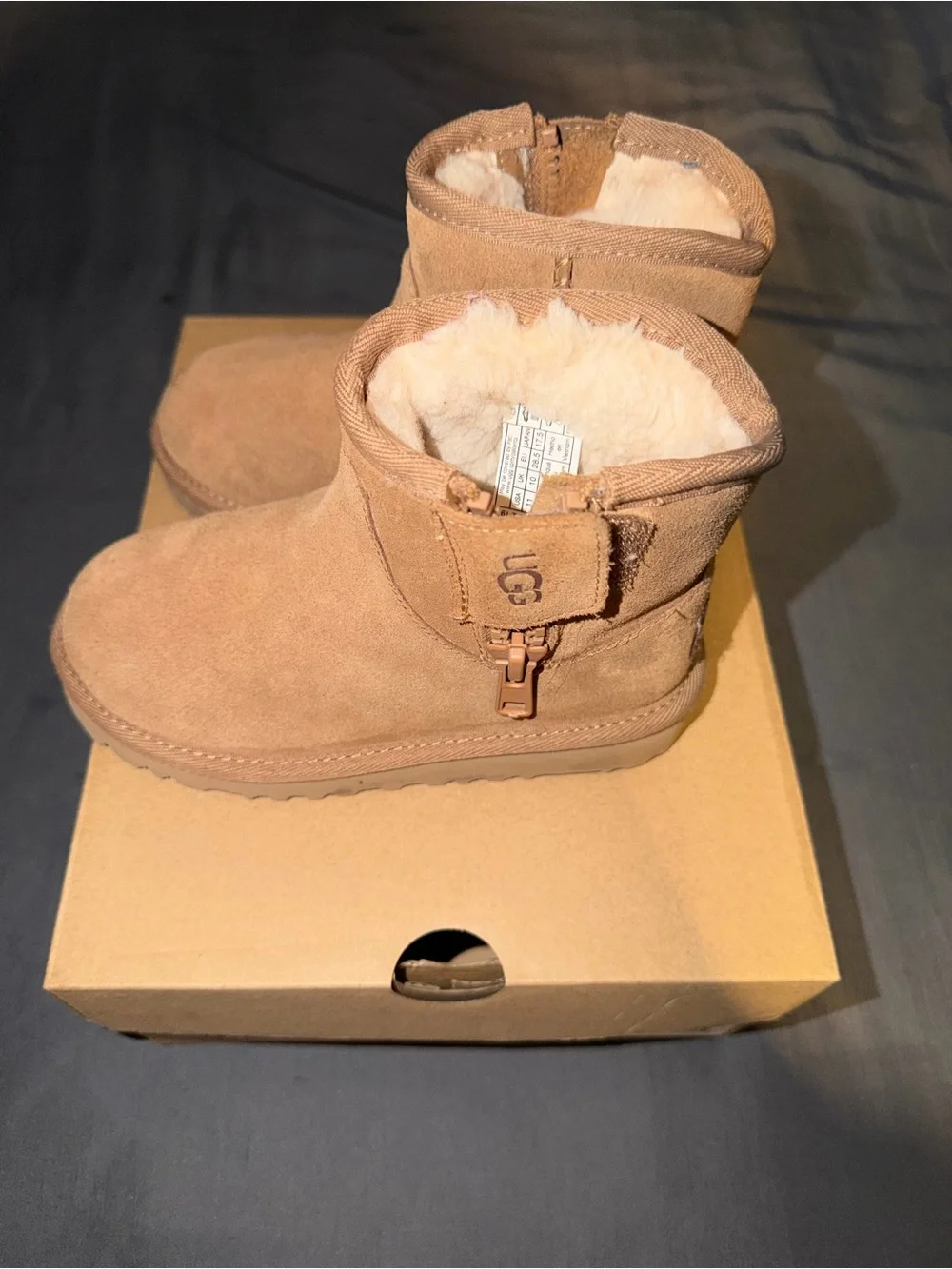 UGG Kids Chestnut/Tan Suede Zip Ankle Boots